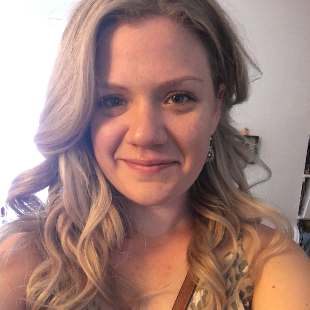 Meet your Posher, Jenny